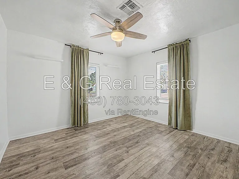 1711 W Montecito Ave — Photo 17