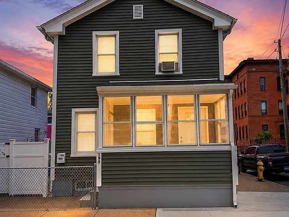 2nd image of 193 Portsea Street