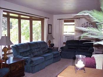 3rd image of 203 Bishop Ave