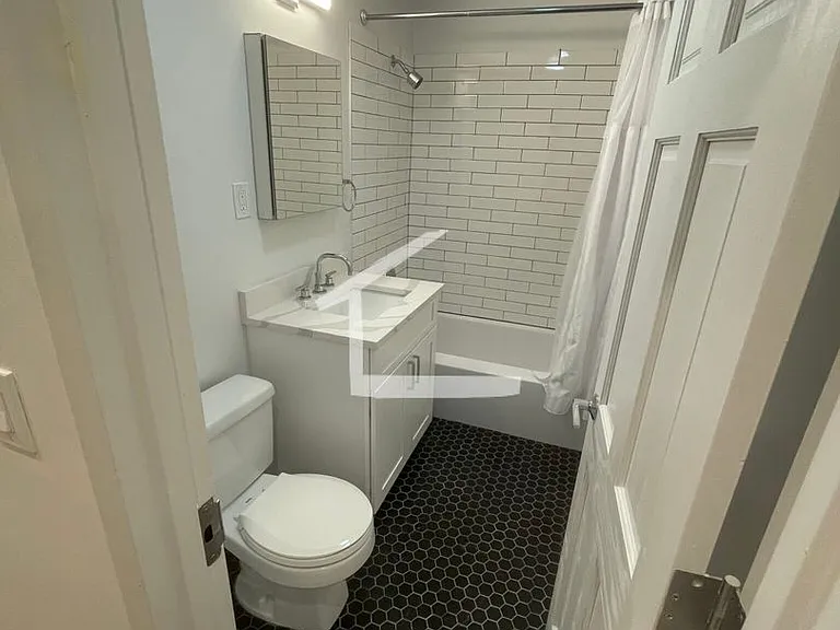 517 Massachusetts Ave #3B — Photo 6