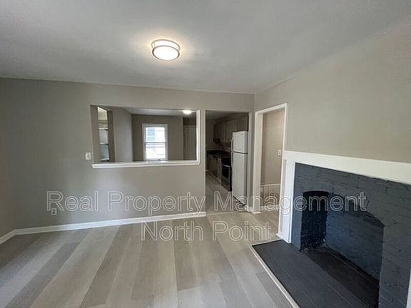 5th image of 456 Birney St Unit 456