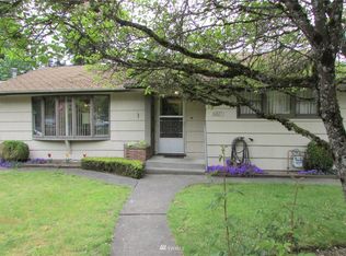 16827 12th Pl NE, Shoreline, WA 98155
