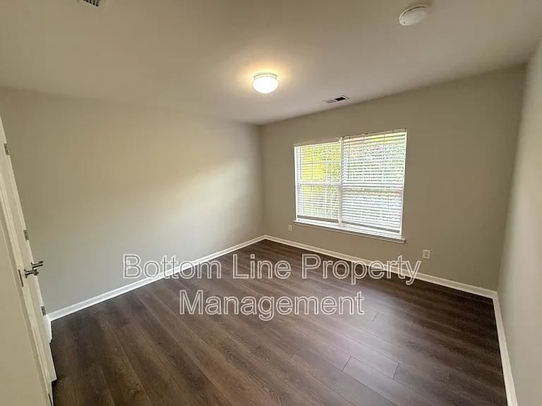 10016 Heatherly Ct — Photo 16
