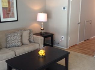 5 Loring Ct APT E, Sparrows Pt, MD 21219