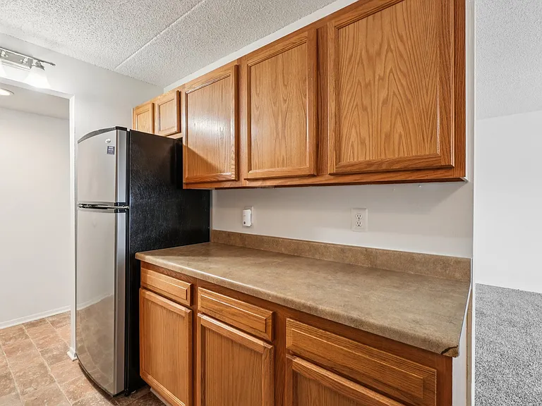Riverside Village Apartments — Photo 85