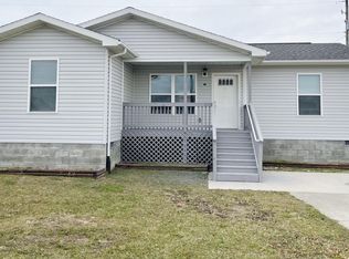 68 Thornsberry Ln, Chavies, KY 41727