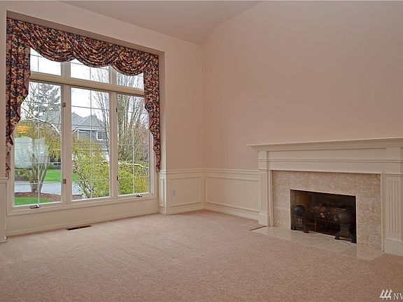 2nd image of 8405 127th Pl SE