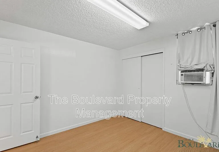 1260 Richard Ln #B318 — Photo 12