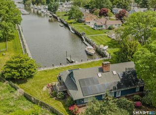 77 Essex Road Road, Old Saybrook, CT 06475