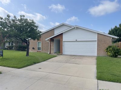 2406 Via Barcelona, Carrollton, TX, 75006