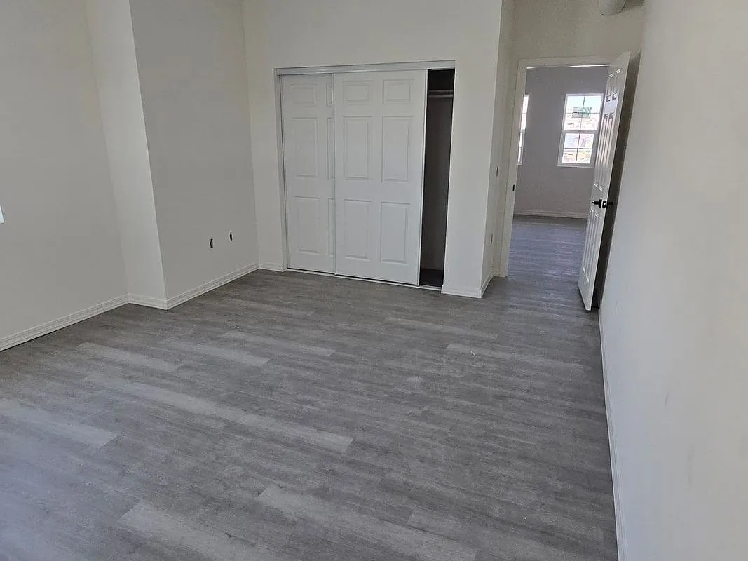 1 bed, 1.0 bath, 1512 sqft, $2,300 — Photo 3