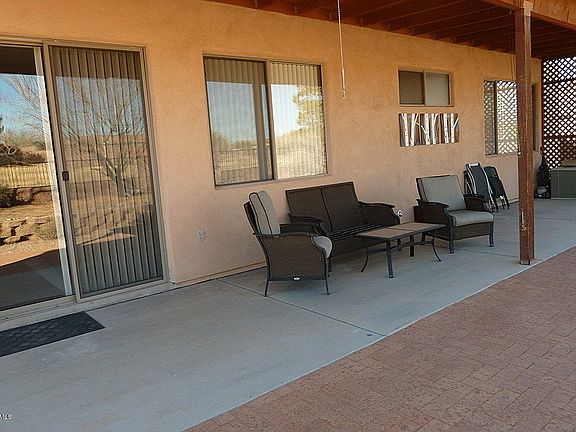 Shady Lanai at Back