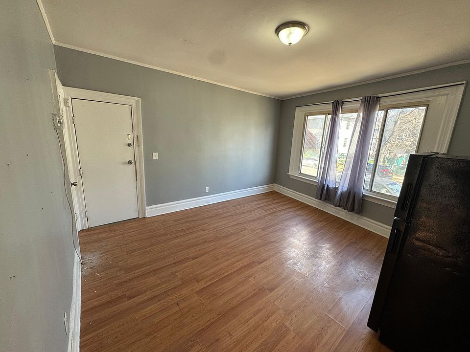2nd image of 36 Shepard Ave #1