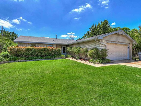 2nd image of 4704 NW Cheryl Blvd
