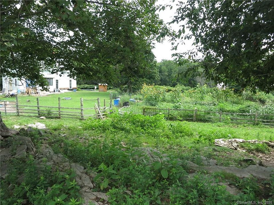 5 Long Pond Rd S, Ledyard, CT 06339 Zillow