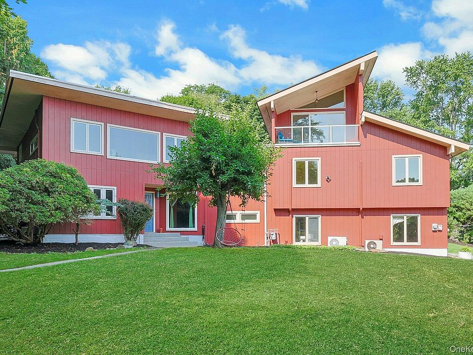 1st image of 6 Grandview Avenue