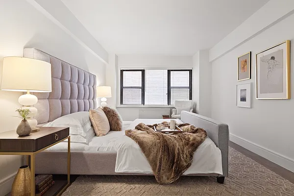 Rented by Greystar | media 3