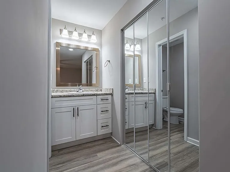 Azure Cove Apartment Homes — Photo 52