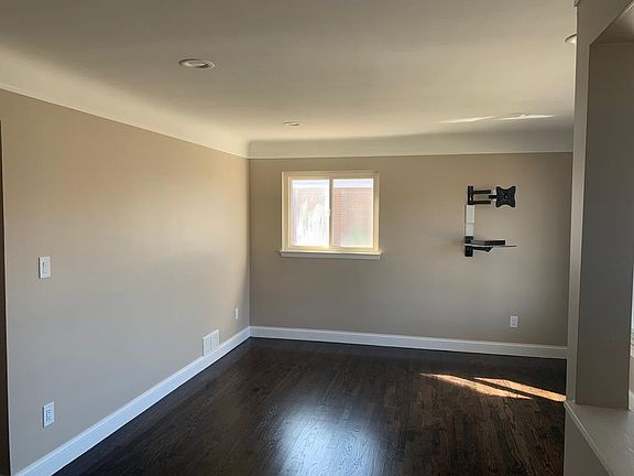2nd image of 6956 N Charlesworth St