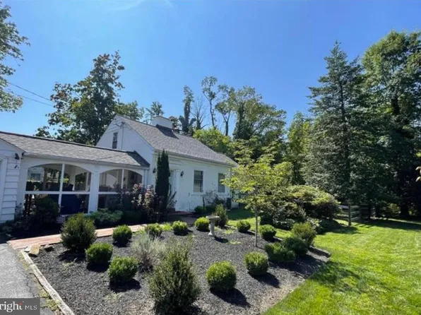 166 Conestoga Rd, Wayne, PA 19087