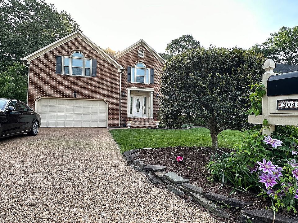 2nd image of 304 Coach Hovis Dr
