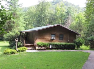 149 Ledford Ln, Otto, NC 28763