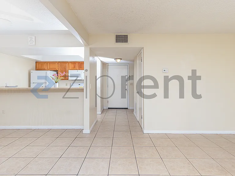 5755 Peregrine Ave — Photo 5