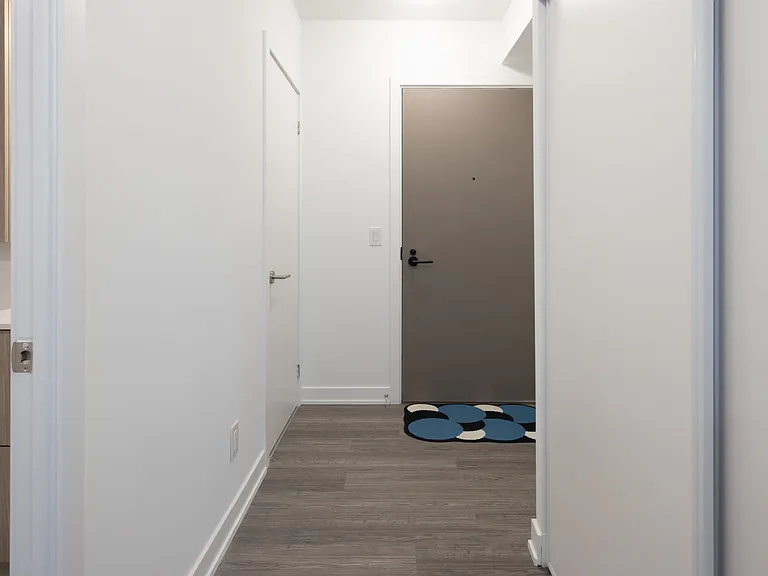 47 Mutual St #1002 — Photo 20