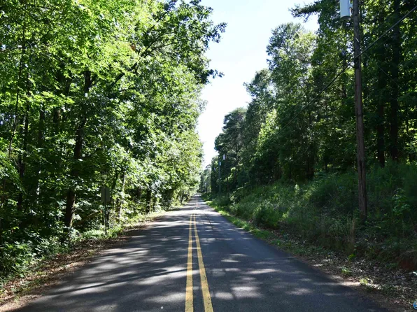 Scenic Dr, Gadsden, AL 35904