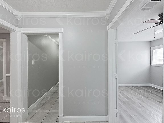 2nd image of 1819 Meadowview Dr