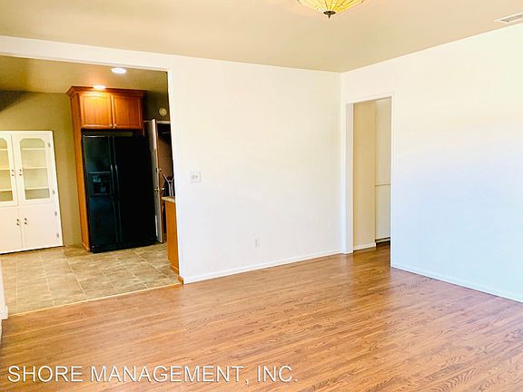 5th image of 4924 Gallatin Way