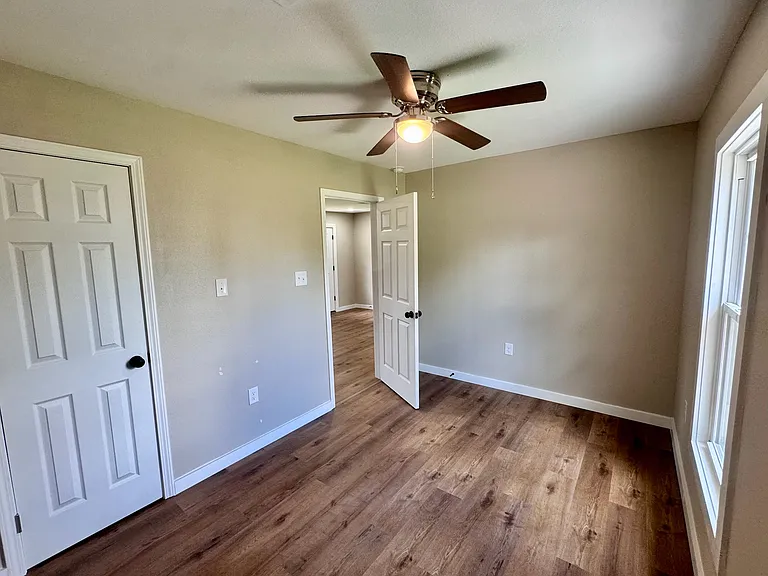 209 Lucille St #209 — Photo 14