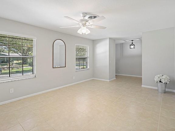 2nd image of 1375 42nd Ave
