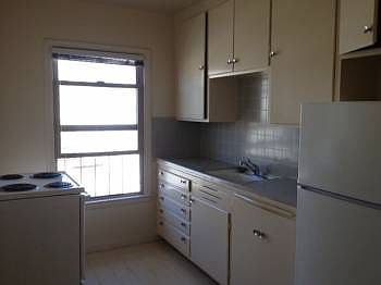 2nd image of 566 Vallejo St APT 24