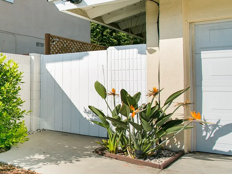 5534 Alcove Ave — Photo 19