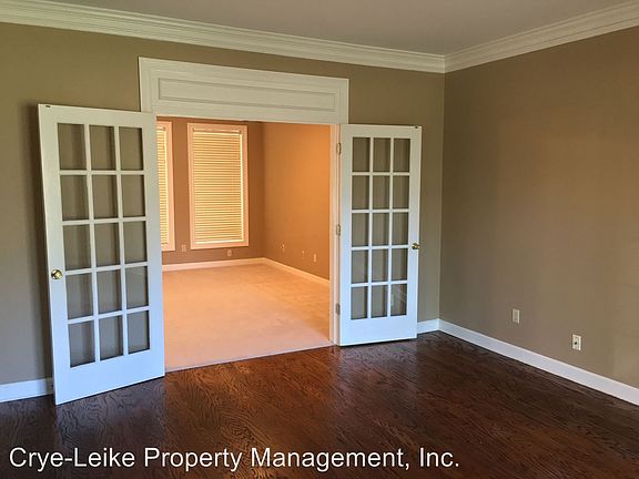 2nd image of 9539 Doe Meadow Dr