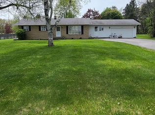 11461 W Carson City Rd, Greenville, MI