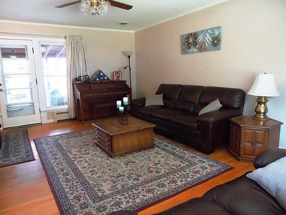 3rd image of 1152 Alfini Dr