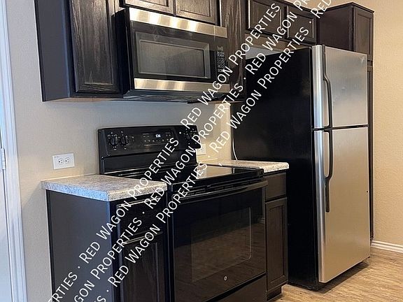 5th image of 6207 Golden Valley Dr