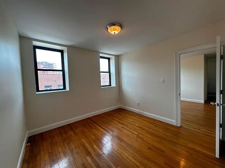 311 Baltic St #4C — Photo 4
