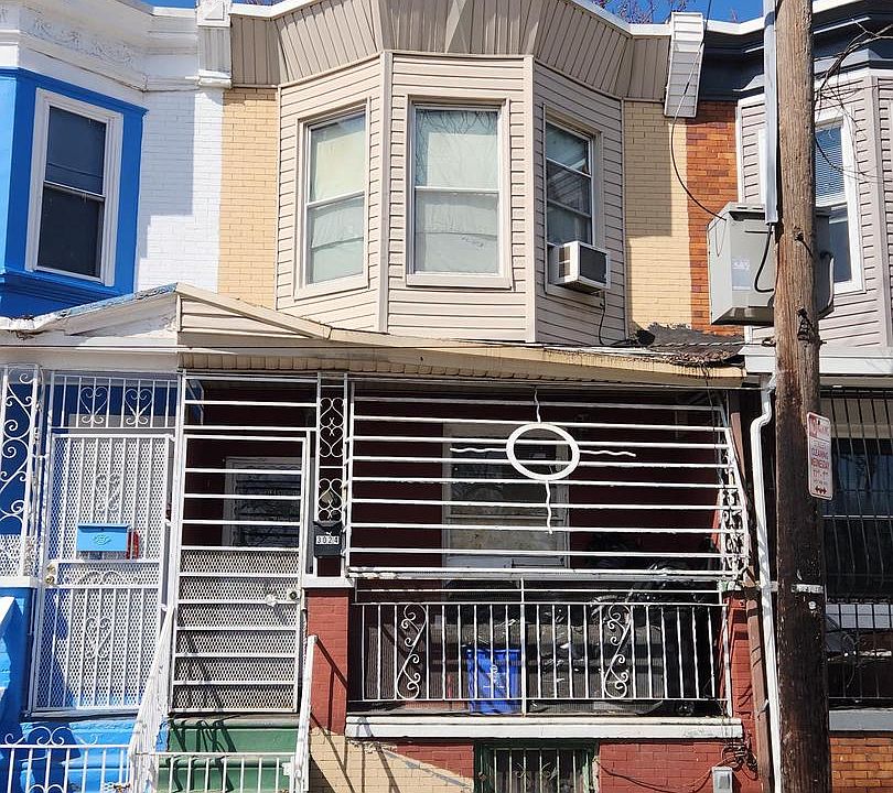 1st image of 3024 A St