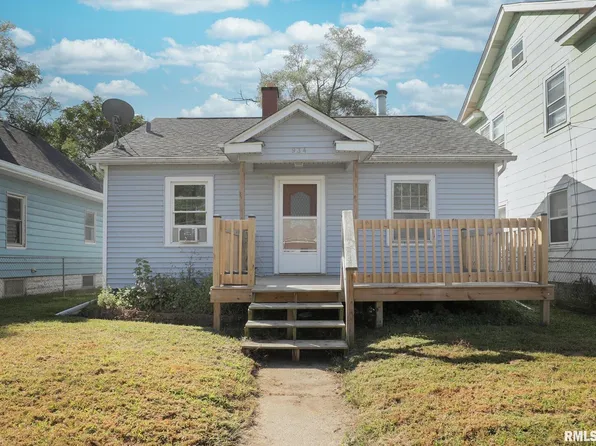 934 20th Ave, Rock Island, IL 61201