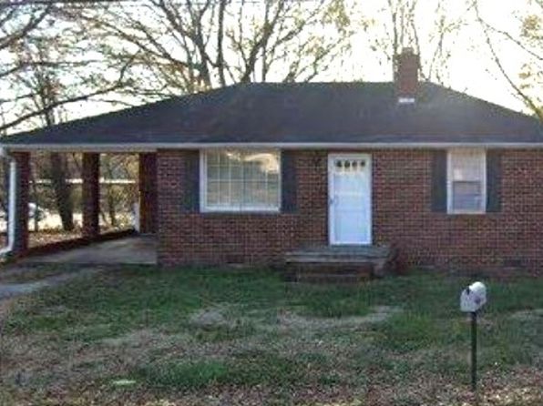 1220 E Main St