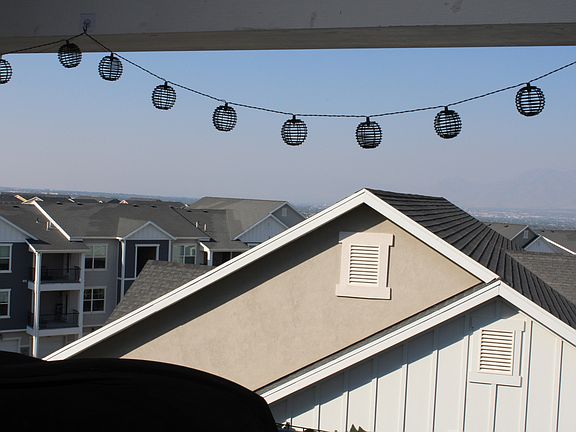 5th image of 14653 S Astin Ln W #302