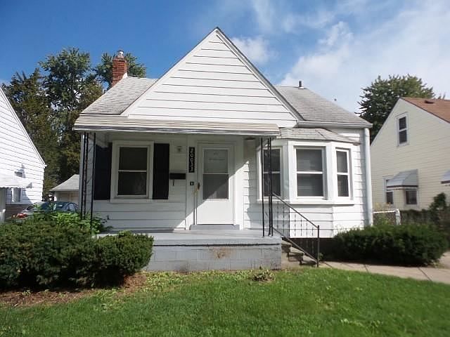 1st image of 20033 Elkhart St