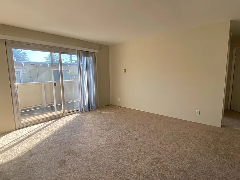 2217 Otis Drive — Photo 2