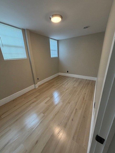 1st image of 11765 Glenfield Ave #102