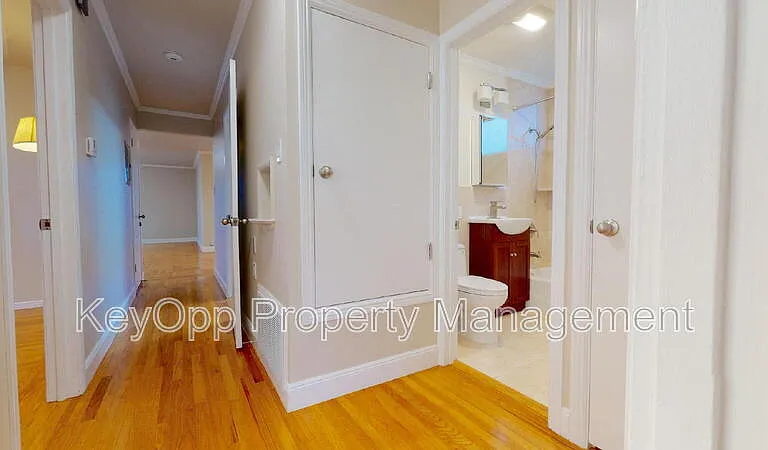 31 Crestline Ave — Photo 11