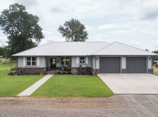 17629 Midway Dr, Poteau, OK 74953