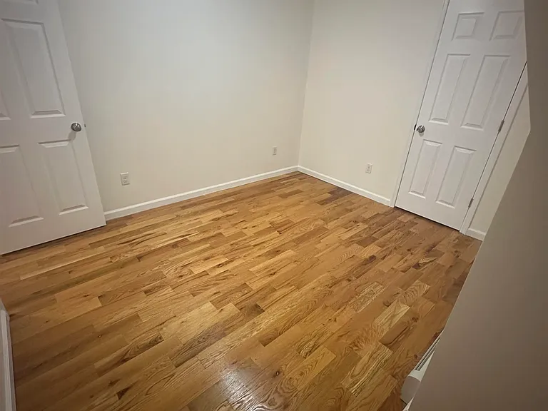 192 Fairview Ave — Photo 14